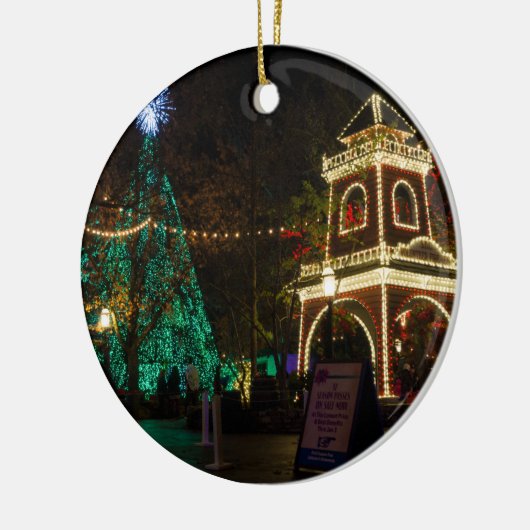 Weihnachten in Silver Dollar City Keramik Ornament (Links)