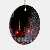Weihnachten in Tokyo, Japan Keramikornament (Rechts)