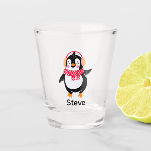 Weihnachten Jolly Pinguin in Scarf mit Ohrmuffen Schnapsglas (Vorderseite)