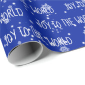 Weihnachten JOY THE WORLD Text and Snowflakes Geschenkpapier (Rolleneckpunkt)