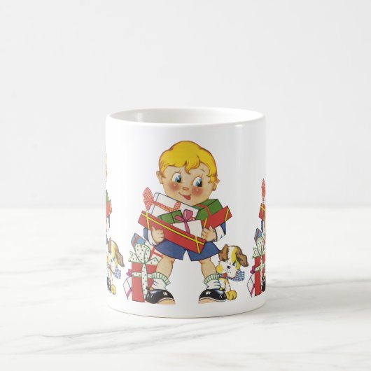 Weihnachten, Junge mit Geschenken und Welpenhund Kaffeetasse (Mittel)