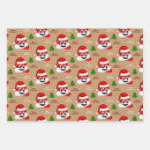 Weihnachten kackte Emoji mit Weihnachtsmannmütze P Geschenkpapier Set (Vorderseite)