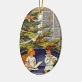 Weihnachten, Kinder auf einer Couch sitzen Keramikornament (Links)