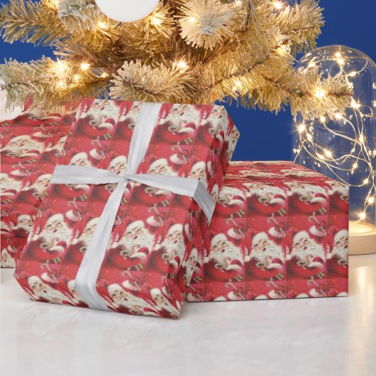 Weihnachten lächelnd Weihnachtsmann hält Kerzenleu Geschenkpapier (Feiertage)