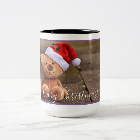 Weihnachten (Lila Schneeflocken) Zweifarbige Tasse (Mittel)