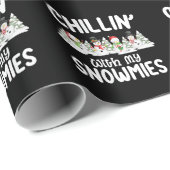 Weihnachten mit meinen Schneemännern im Chillin Geschenkpapier (Rolleneckpunkt)