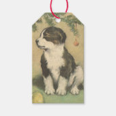 Weihnachten, Niedlicher Welpe unter Weihnachtsbaum Geschenkanhänger (Vorderseite)