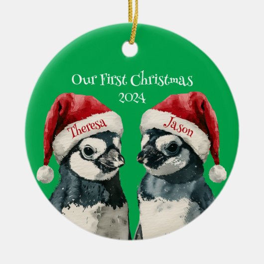 Weihnachten Personalisierte Pinguine Weihnachtsman Keramik Ornament (Vorne)