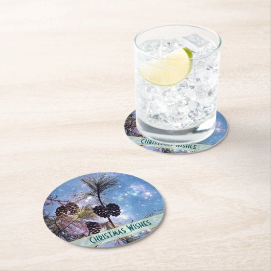 Weihnachten Pine cones unter einem Sternenhimmel Runder Pappuntersetzer (Vor Ort)