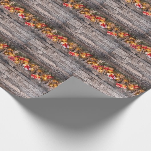 Weihnachten rustikaler Hintergrund, Holzplanken. Geschenkpapier (Ecke)
