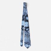 Weihnachten Silvery Blue Snowflakes Krawatte (Rückseite)
