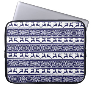 Weihnachten, skandinavisches Volk Blau und Weiß Laptopschutzhülle