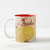 Weihnachten Thema mit Früchten... Zweifarbige Tasse (Links)