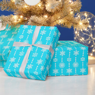 Weihnachten Türkis und Weiß Schneeflocken Muster Geschenkpapier