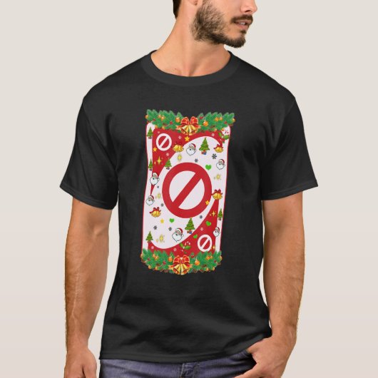 Weihnachten Uno Karten Weihnachtsbaum T-Shirt (Vorderseite)