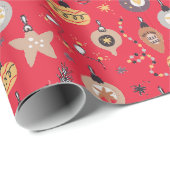 Weihnachten - Weiße Ornamente auf Rot Geschenkpapier (Rolleneckpunkt)