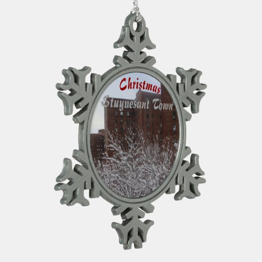 WeihnachtenStuyvesant Stadtschneeflocke-Verzierung Schneeflocken Zinn-Ornament (Links)