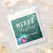 Weihnachts Baubles auf Grünen Jahreszeiten Geschenktütchen (Ausgeschnitten)