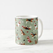 Weihnachts-Beagle Green Coffee Tasse (VorderseiteRechts)