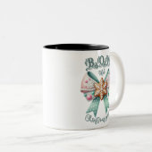 Weihnachts-Bow Weihnachtsginger Brot Bow Festival Zweifarbige Tasse (VorderseiteRechts)