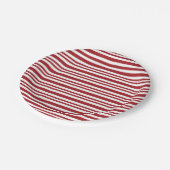 Weihnachts-Candy-Cane-Streifen Pappteller (Schrägansicht)