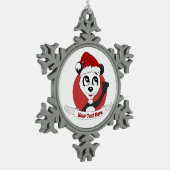 Weihnachts-Cartoon mit niedlichem Panda-Bärenschne Schneeflocken Zinn-Ornament (Links)
