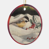 Weihnachts-Chickadee mit Mistletoe & Winterschnee Keramik Ornament (Links)