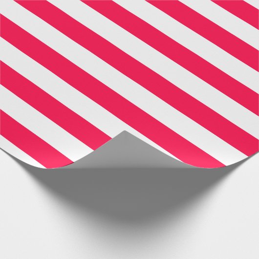 Weihnachts Classic Red Striping Chic Template Geschenkpapier (Ecke)