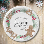 Weihnachts-Cookie-Exchange-Party Pappteller<br><div class="desc">Diese Party-Teller von Cookie Exchange sind mit Aquarellkeksen,  festlichem Grün und Beeren dekoriert. Einfach anpassbar. Original Wasserfarbe © Michele Davies.</div>