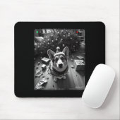Weihnachts-Corgi auf Kamera erwischt Mousepad (Mit Mouse)