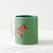 Weihnachts-Dala-Horse-Tasse Zweifarbige Tasse (Vorderseite Links)