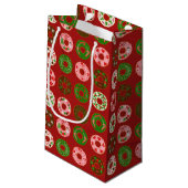 Weihnachts Donut Holiday Leckerei Muster Kleine Geschenktüte (Rückseite Schrägansicht)