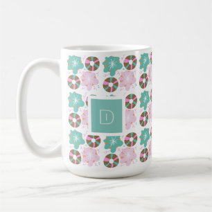 Weihnachts-Donuts mit Frosting und rosa Doodles In Kaffeetasse