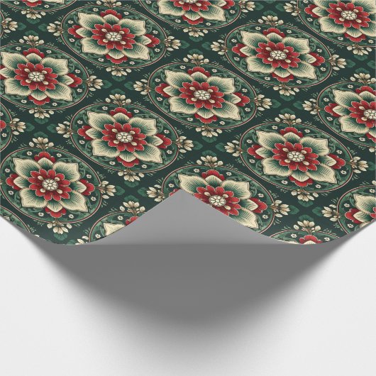 Weihnachts-Eleganz: Timeless Holly Wreath Pattern Geschenkpapier (Ecke)