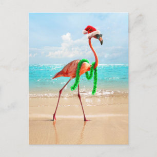 Weihnachts-Flamingo am Strand Einladungspostkarte