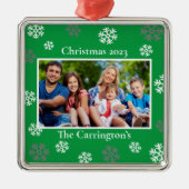 Weihnachts-Foto Schneeflocken Name Datum Custom Me Ornament Aus Metall (Vorne)