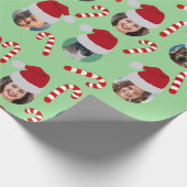 Weihnachts Funny Family Foto Weihnachtsmannmützen Geschenkpapier (Ecke)