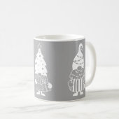 Weihnachts Gnome moderne Skandi Dekoration Kaffeetasse (VorderseiteRechts)