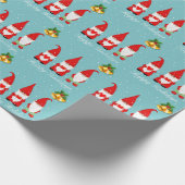Weihnachts-Gnomen & Glocken auf Light Blue Geschenkpapier (Ecke)
