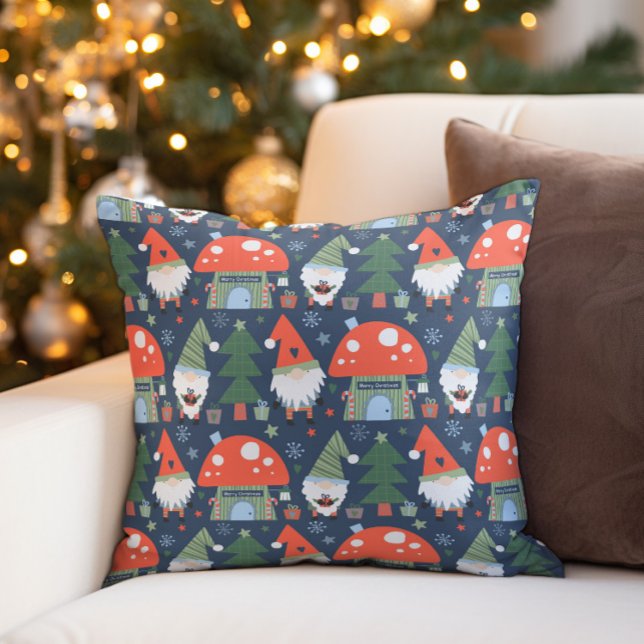 Weihnachts-Gnomes Pilzhaus Urlaub Kissen (Christmas gnomes pillow)
