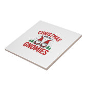 Weihnachts-Gnomies-Feiertags-Gnom-Design Fliese (Seite)