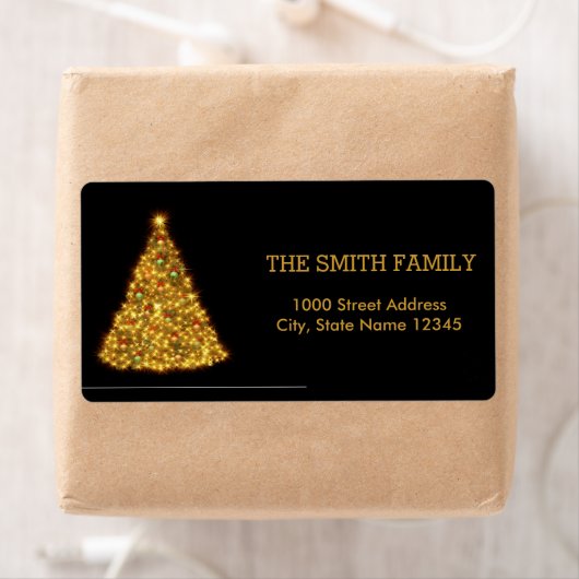 Weihnachts-Goldbaum mit schwarzem Hintergrund (Insitu)