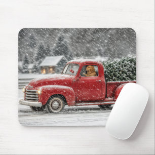 Weihnachts-Golden Retriever in einem Retro-Pickup- Mousepad