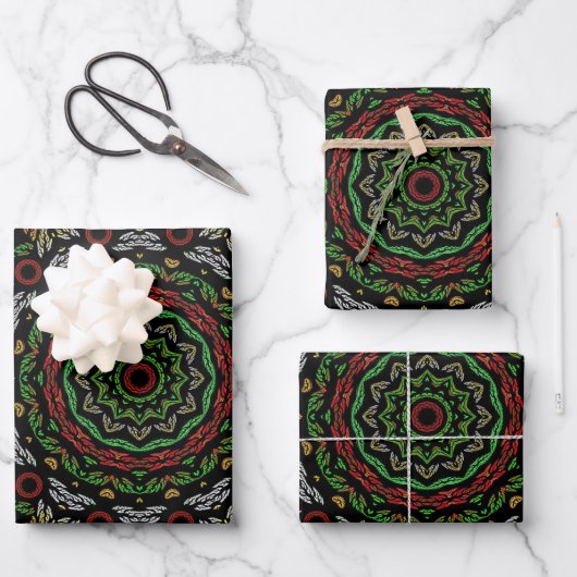 Weihnachts-Gothic-Blätter Mandala Geschenkpapier Set (Vorderseite)