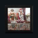 Weihnachts Gramd Kids Foto Collage Custom Oma Erinnerungskiste<br><div class="desc">Mit Enkel Foto Collage und einer modernen Skripttypografie können Sie leicht ändern,  um die Namen der Enkel und Fotos hinzuzufügen. Ein elegantes Design,  um Oma und Familie diese Feriensaison zu schicken.</div>