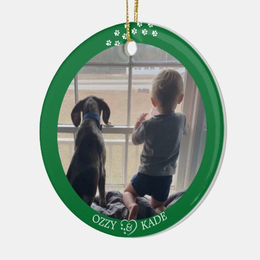 Weihnachts-Grün-Weiß-Personalisiert-Kind-Begleiter Keramik Ornament (Links)