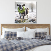 Weihnachts-Holstein-Kuh mit einem Kranz Leinwanddruck (Insitu (Schlafzimmer))