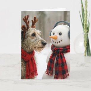 Weihnachts-Irish Wolfhound, das einen süßen Schnee Karte