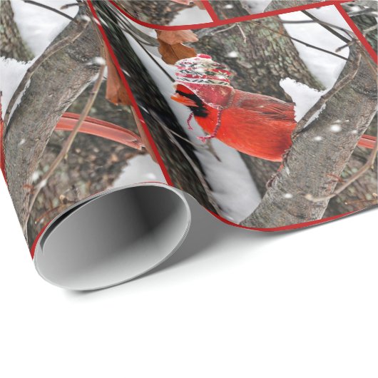 Weihnachts-Kardinal mit Winterhut Geschenkpapier (Rolleneckpunkt)