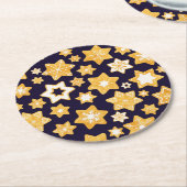 Weihnachts-Keks mit blauem Hintergrund Runder Pappuntersetzer (Angewinkelt)